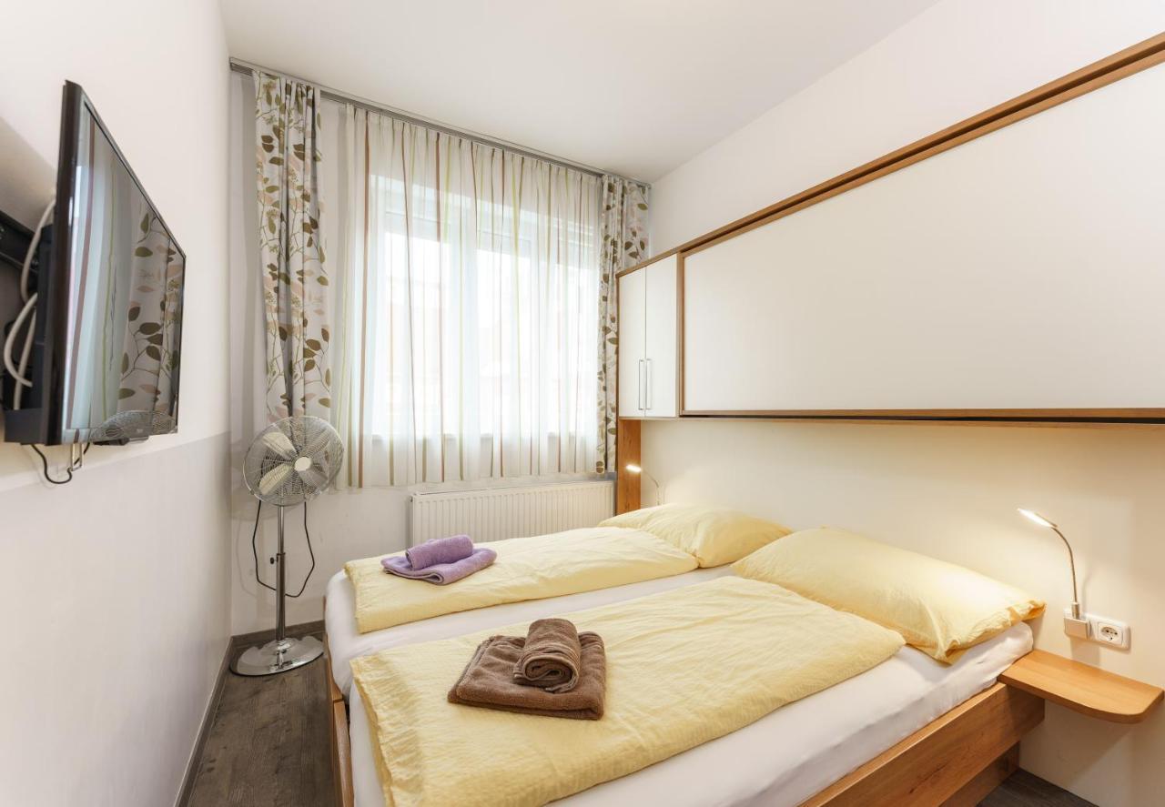 Easyapartments Riverside Salisburgo Esterno foto