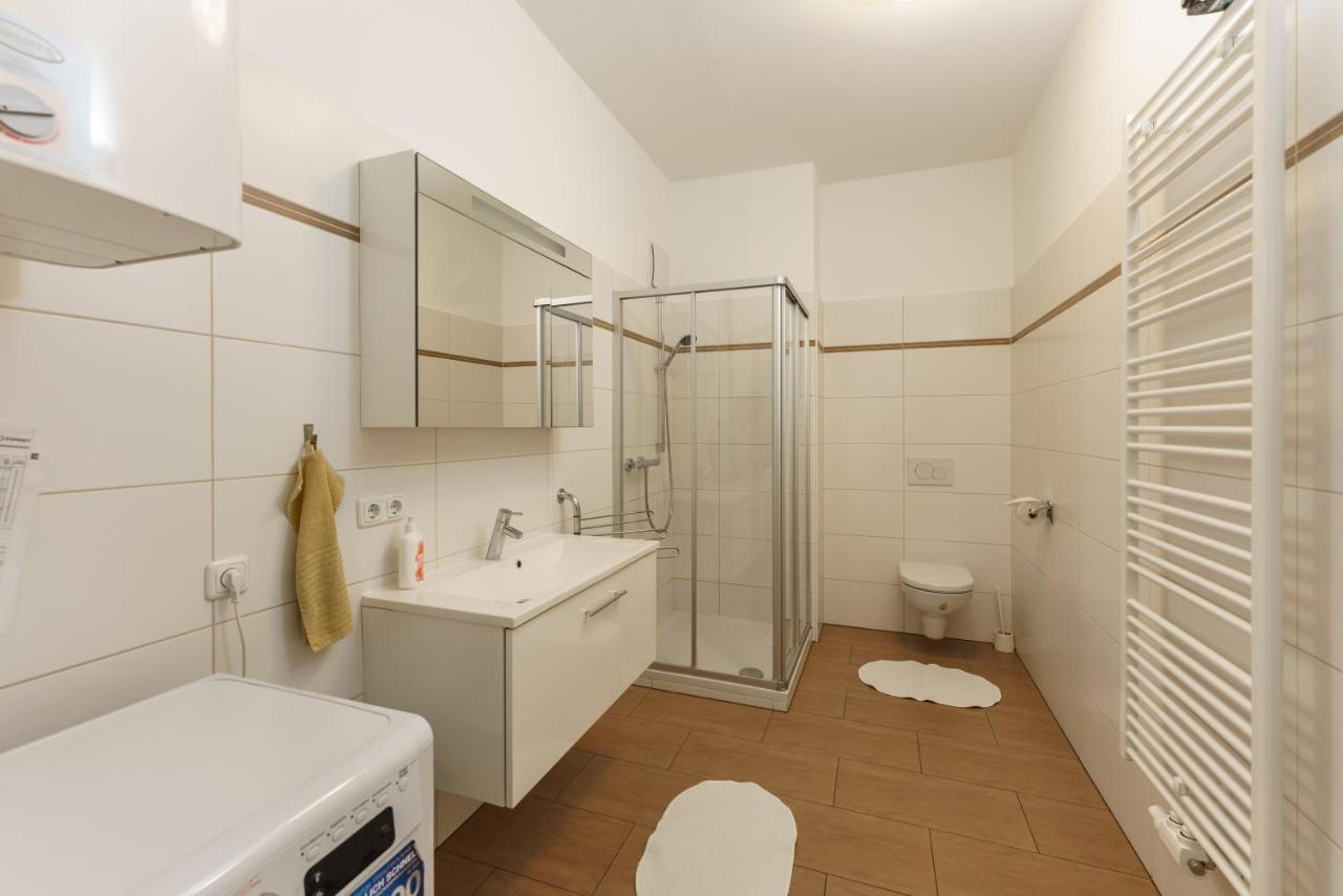 Easyapartments Riverside Salisburgo Esterno foto