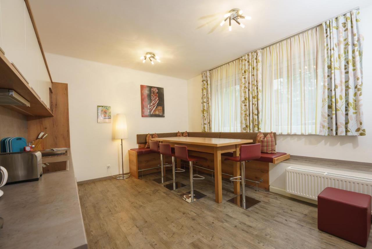 Easyapartments Riverside Salisburgo Esterno foto