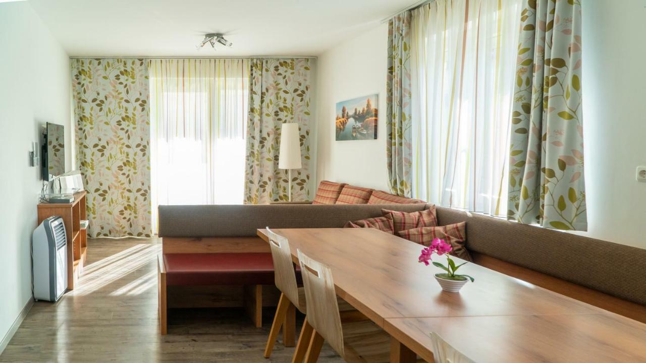 Easyapartments Riverside Salisburgo Esterno foto