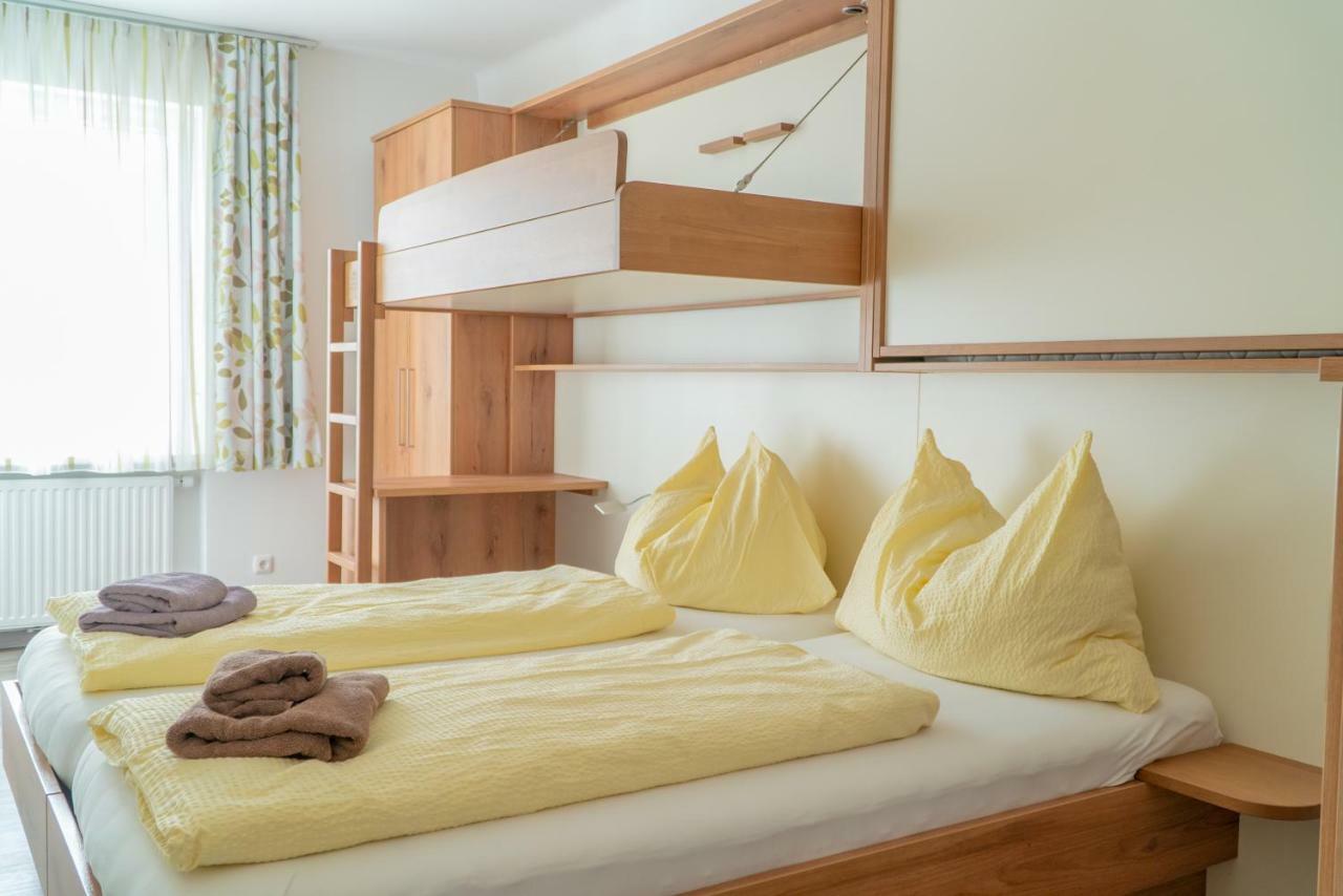 Easyapartments Riverside Salisburgo Esterno foto